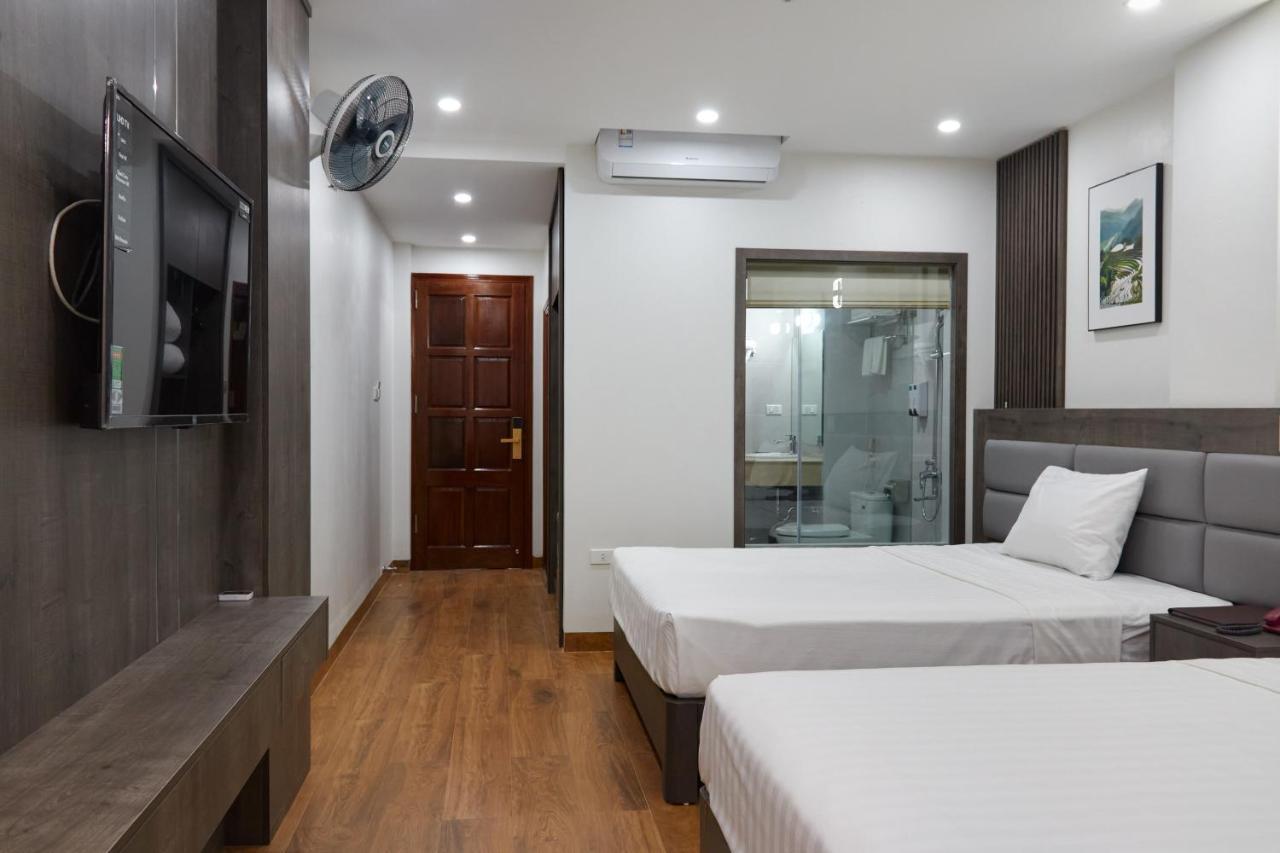 Van Nam Hotel Ha Long Esterno foto