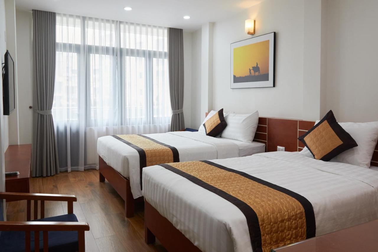Van Nam Hotel Ha Long Esterno foto