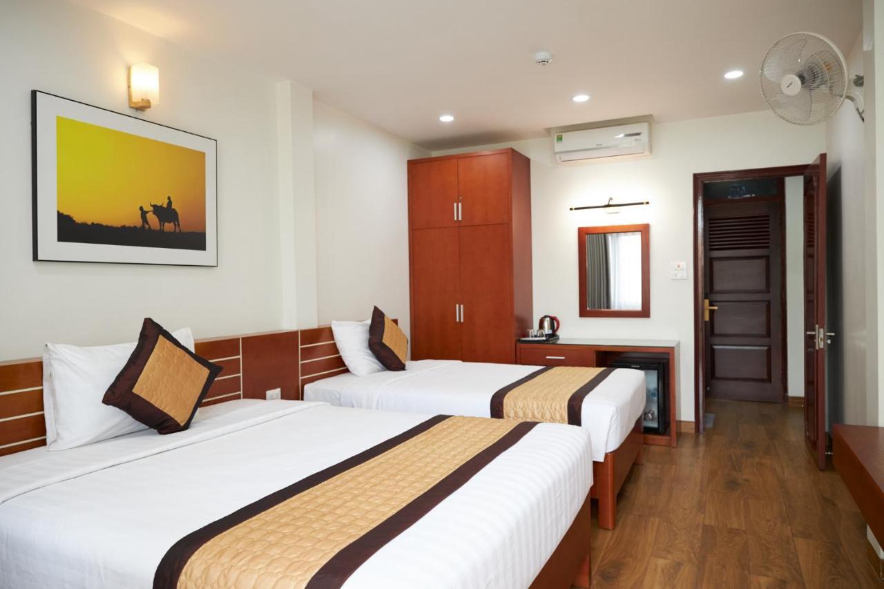 Van Nam Hotel Ha Long Esterno foto